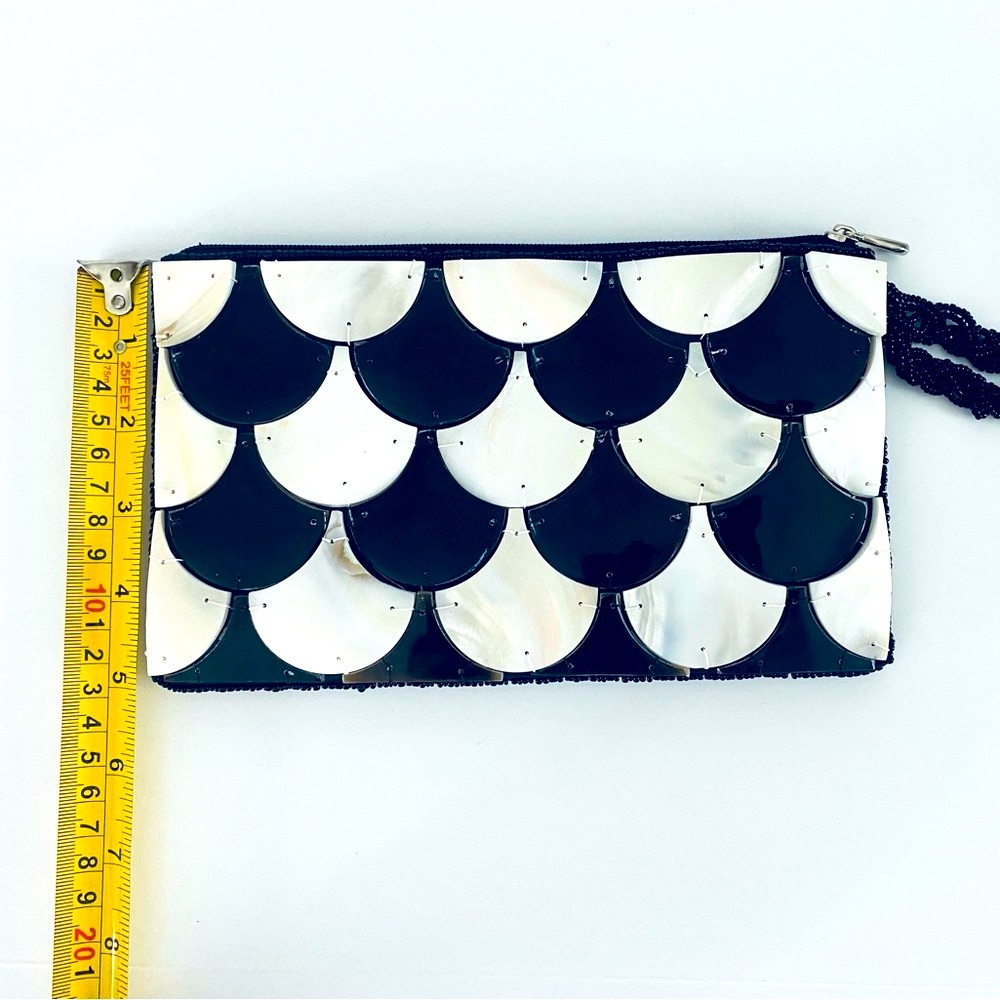 Fun Thick Capiz Shell Clutch in Black & White